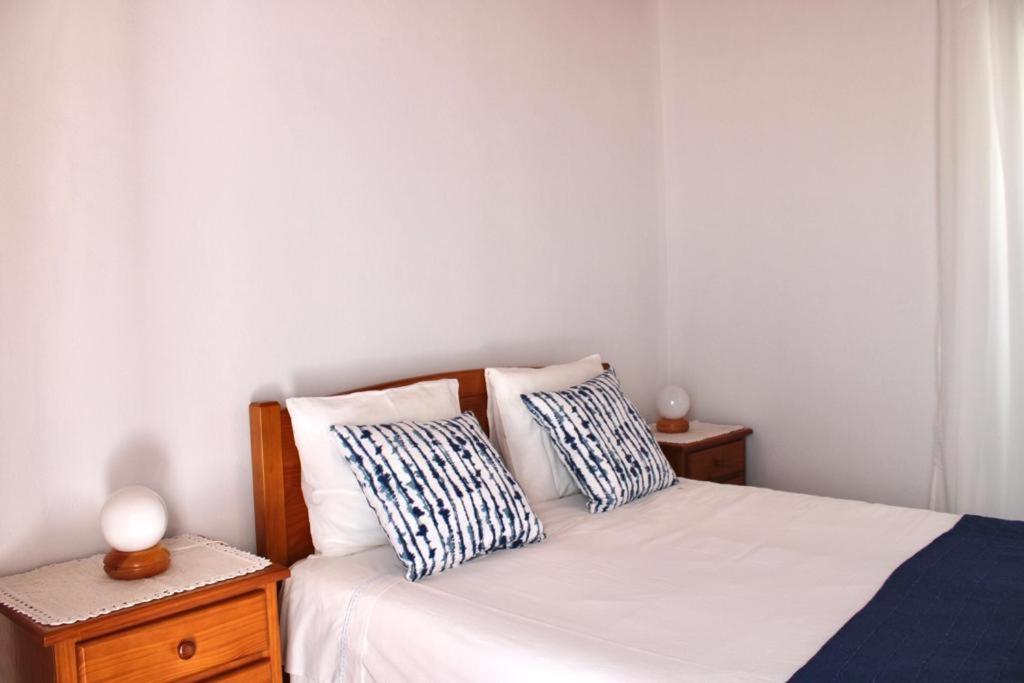 Sudoeste Guest House Odeceixe Buitenkant foto